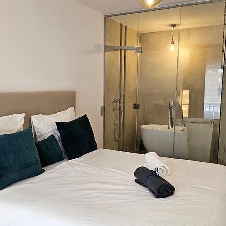 Apartamento Oasis Jacuzzi Retreat Marbella Exterior foto