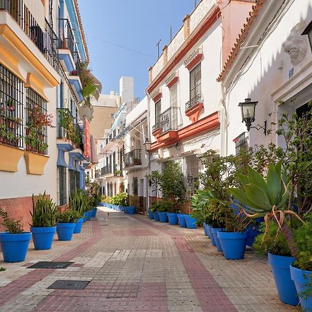 Apartamento Oasis Jacuzzi Retreat Marbella Exterior foto