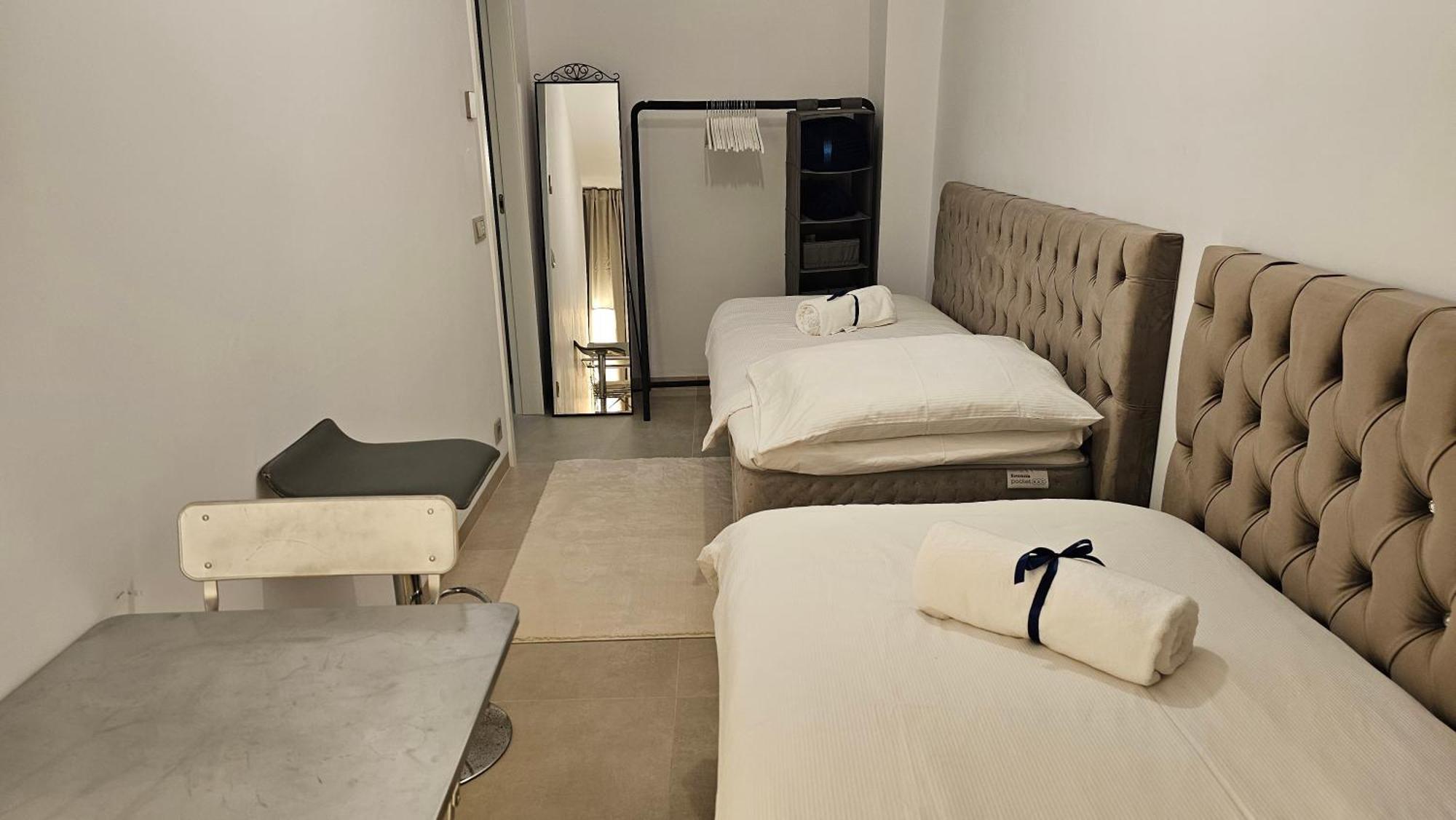 Apartamento Oasis Jacuzzi Retreat Marbella Exterior foto