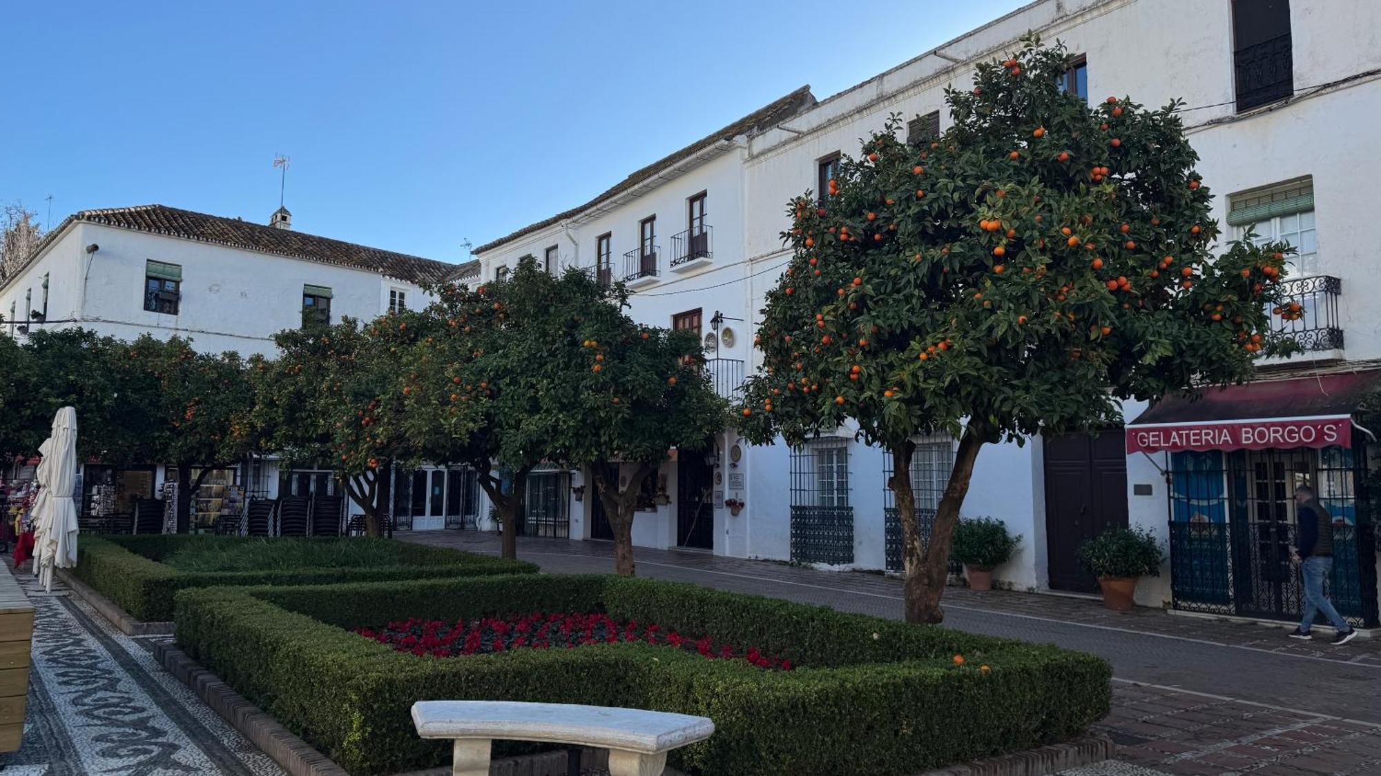 Apartamento Oasis Jacuzzi Retreat Marbella Exterior foto