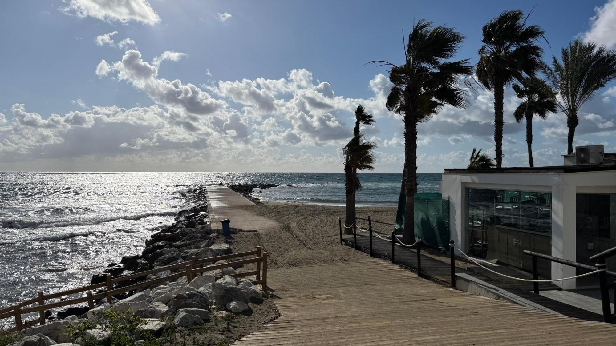 Apartamento Oasis Jacuzzi Retreat Marbella Exterior foto